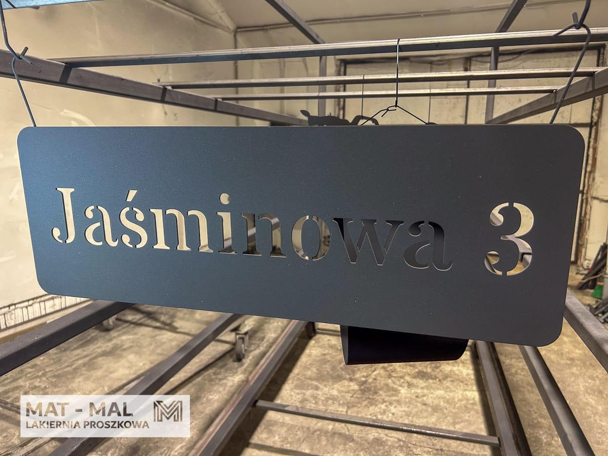 Realizacja MAT-MAL nr 10 – malowanie proszkowe